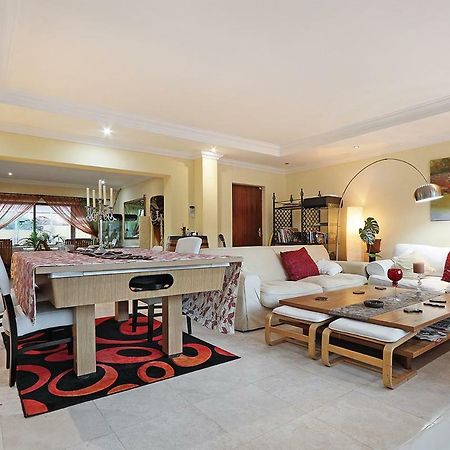 Natalie Guesthouse โบลแบร์กสตรานด์ ภายนอก รูปภาพ