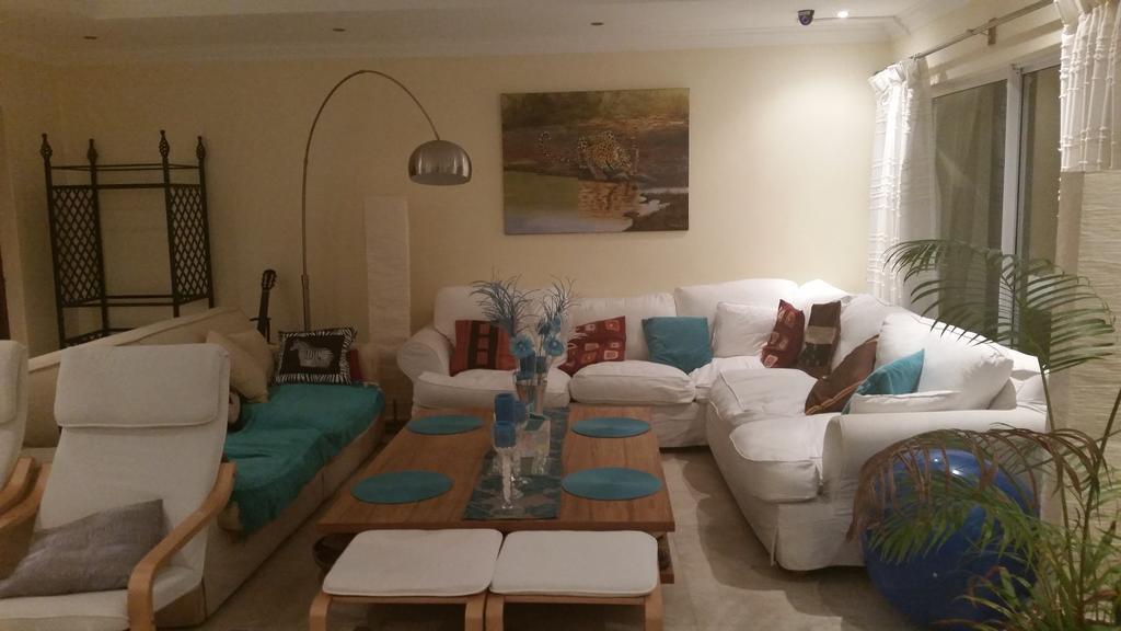 Natalie Guesthouse โบลแบร์กสตรานด์ ภายนอก รูปภาพ